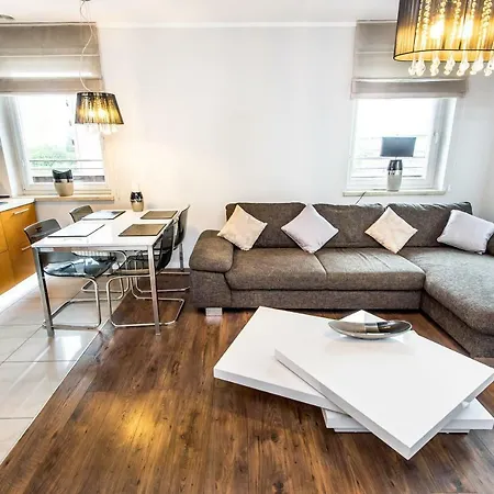 Super-apartamenty Targi Poznanskie Apartmán Poznaň
